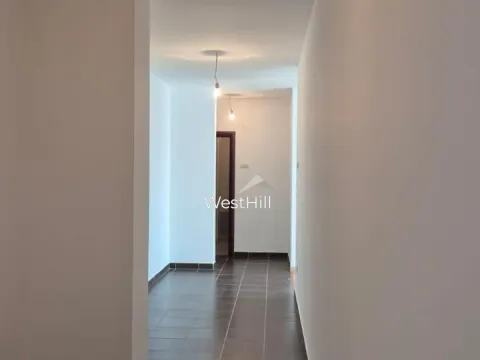 Prodaja, trosoban stan, 169m², Petrovac, Budva - image 18