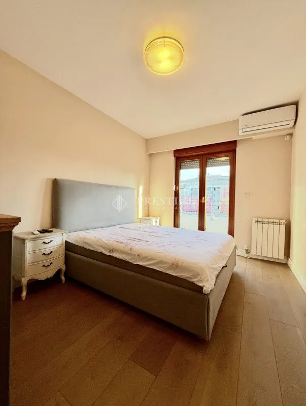 Izdavanje, dvosoban stan, 75m², Preko Morače, Podgorica