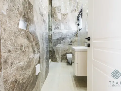 Prodaja, trosoban stan, 476m², Pinješ, Ulcinj - image 21