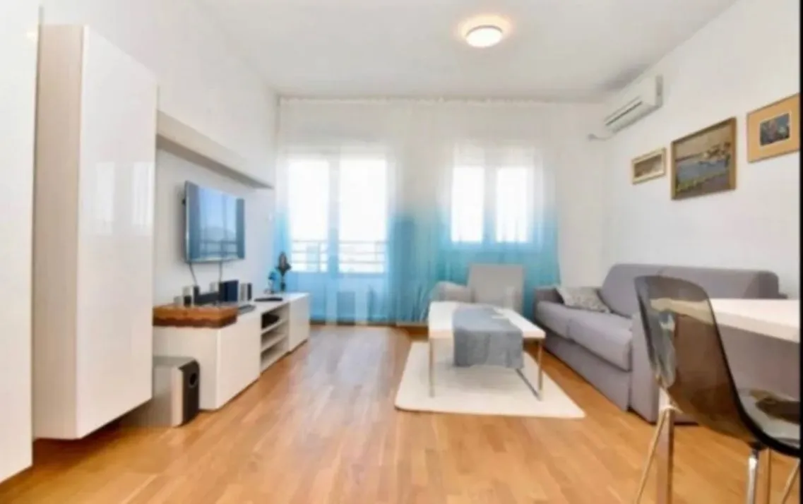 Prodaja, jednosoban stan, 51m², City Kvart, Podgorica