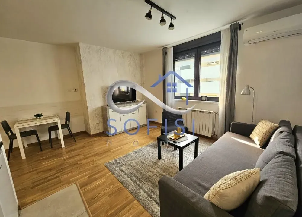 Rent, apartment, 26m², Socijalno, Novi Sad Sve Podlokacije
