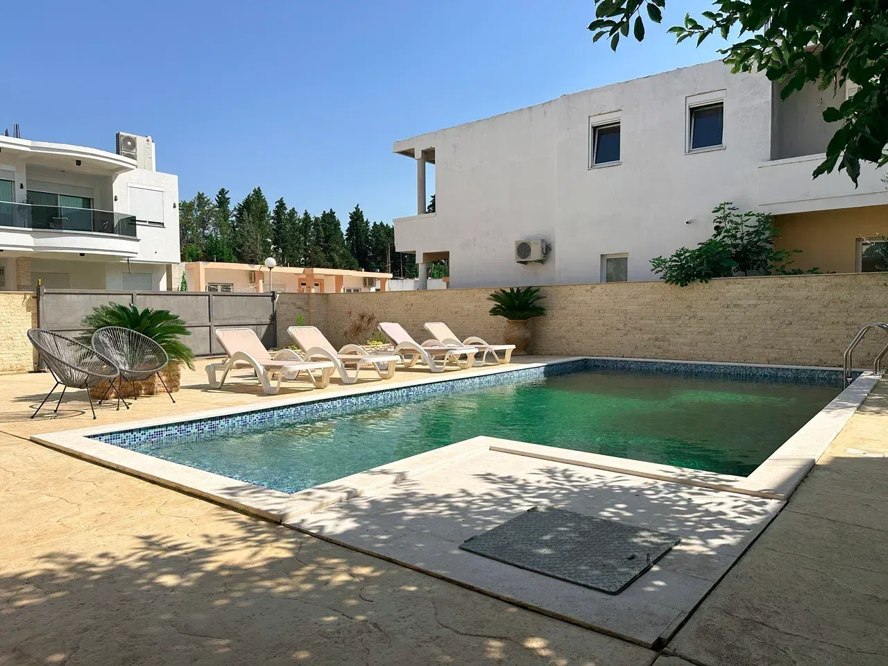 Prodaja, kuća, 702m², Centar, Ulcinj