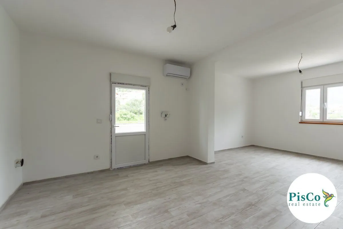 Prodaja, dvosoban stan, 60m², Bar, Crna Gora