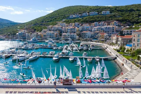 Prodaja, jednosoban stan, 60m², Luštica Bay, Tivat - image 2