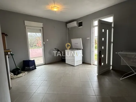 Prodaja, kuća, 135m², Novo Selo, Danilovgrad - image 6