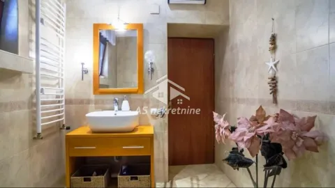 Rent, two bedroom apartment, 100m², Čukarica, Beograd - image 22