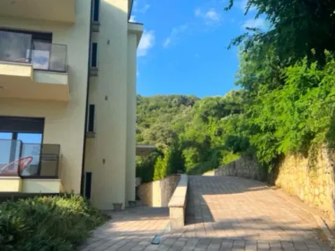 Daily-rent, studio apartment, 28m², Meljine, Herceg Novi - image 9