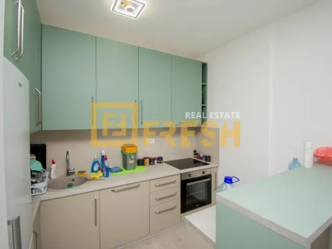 Sale, one bedroom apartment, 57m², Bečići, Budva - image 8