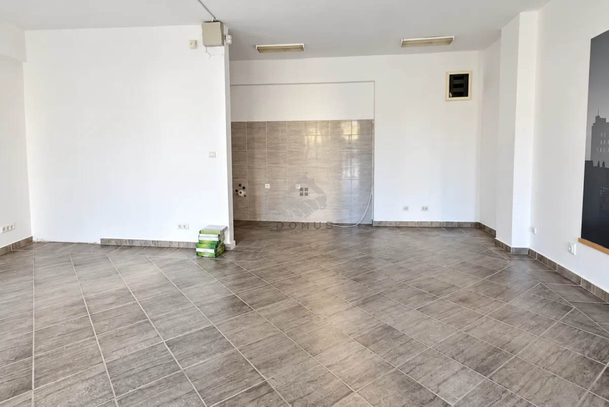 Rent, office space, 33m², Centar, Podgorica