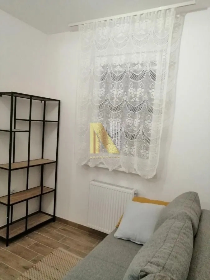 Izdavanje, dvosoban stan, 43m², Telep, Novi Sad Sve Podlokacije