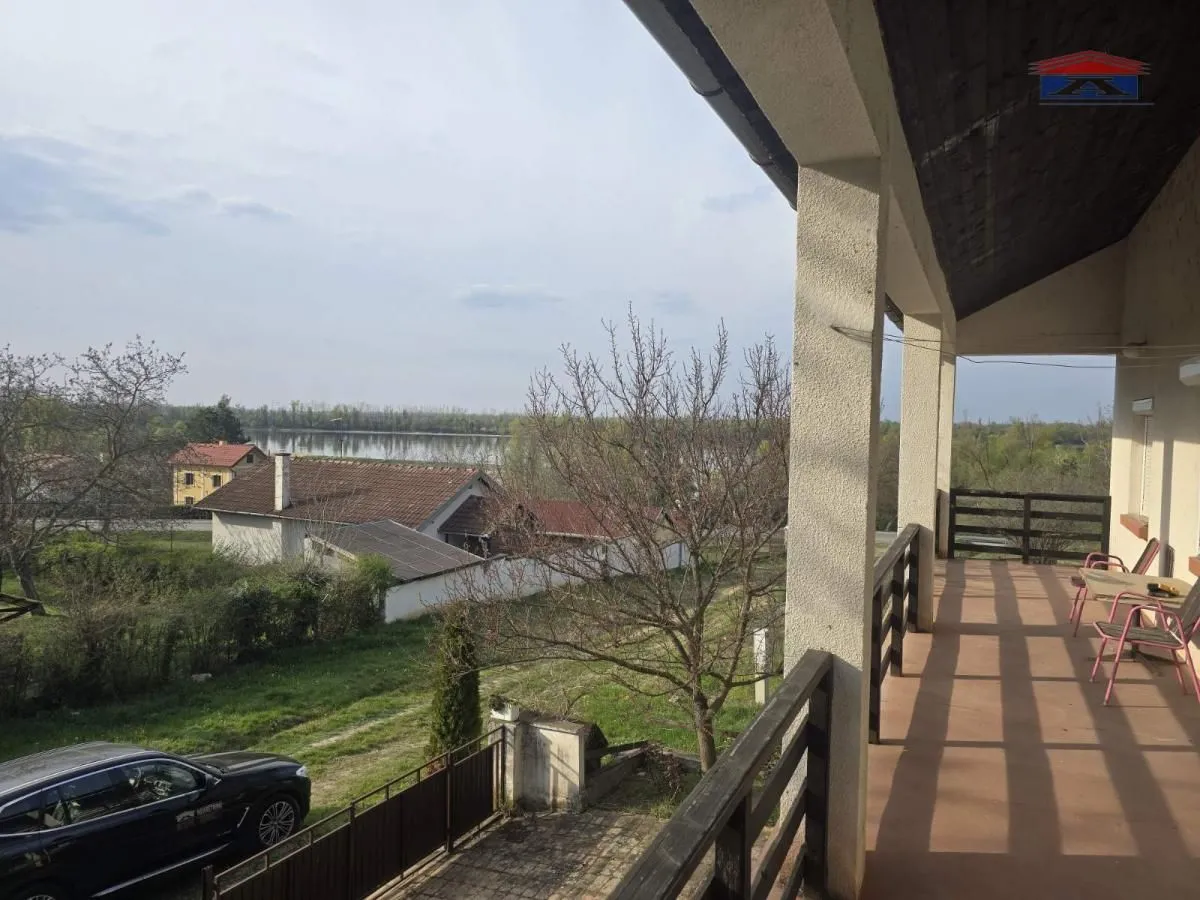 Prodaja, kuća, 104m², Banoštor, Beočin