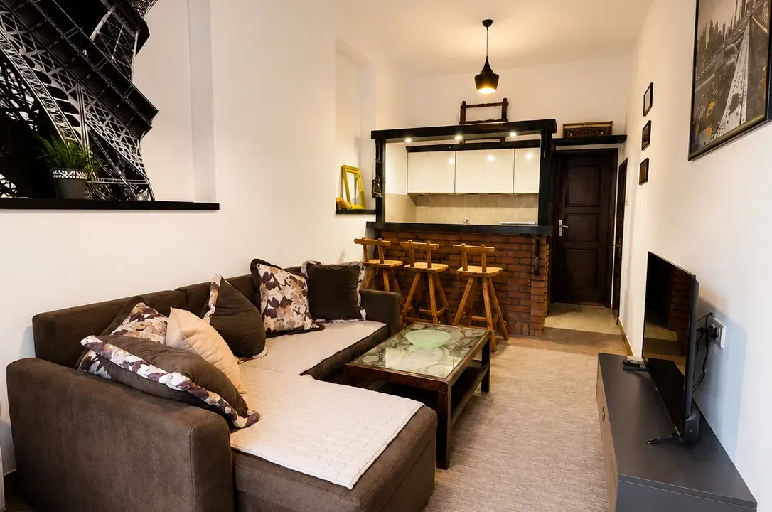 Izdavanje, jednosoban stan, 40m², Dalmatinska ulica, Podgorica