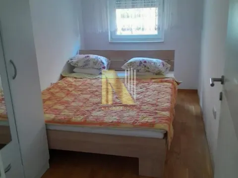 Rent, one bedroom apartment, 37m², Rotkvarija, Novi Sad Sve Podlokacije - image 11