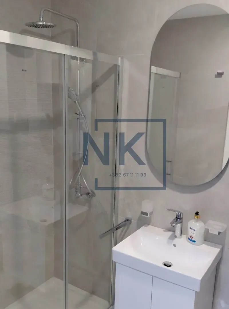 Izdavanje, jednosoban stan, 49m², Central Point, Podgorica