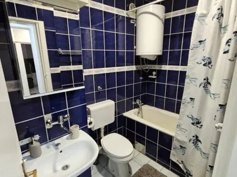 Izdavanje, dvosoban stan, 52m², Socijalno, Novi Sad Sve Podlokacije - image 19