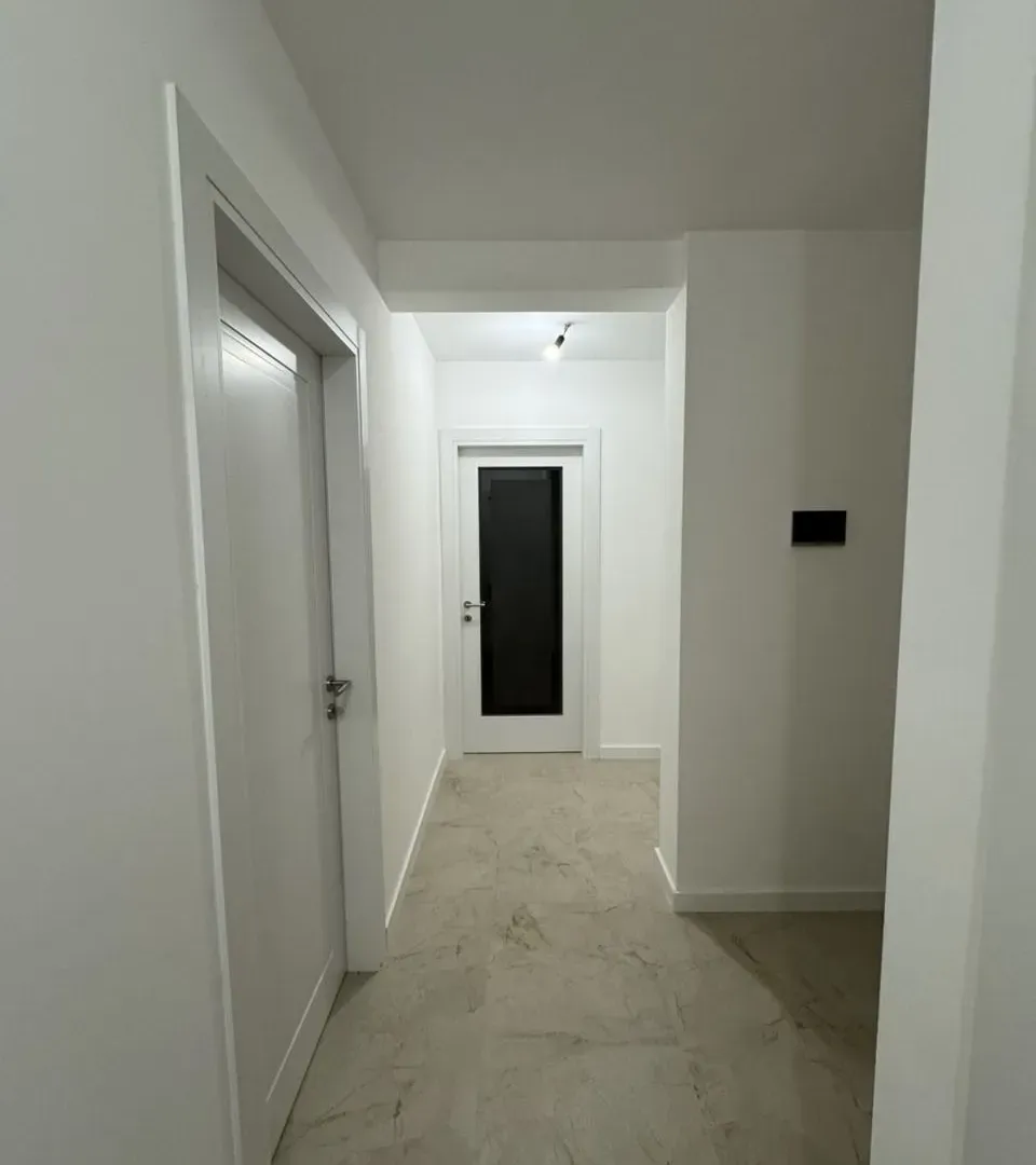 Izdavanje, dvosoban stan, 64m², Kruševac, Podgorica
