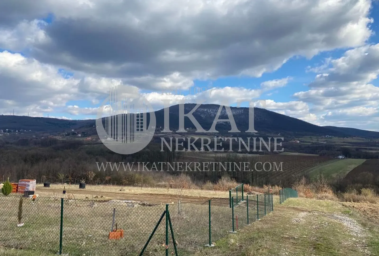 Sale, land lot, 2563m², Kosmaj, Sopot