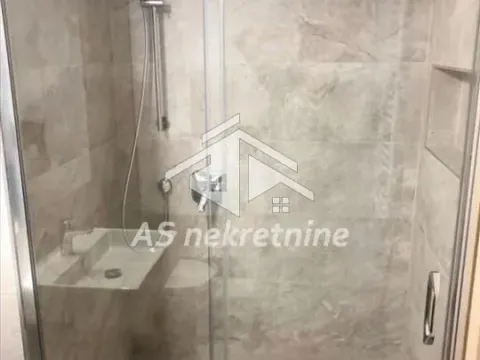 Izdavanje, trosoban stan, 68m², Vračar Sve Podlokacije, Beograd - image 17
