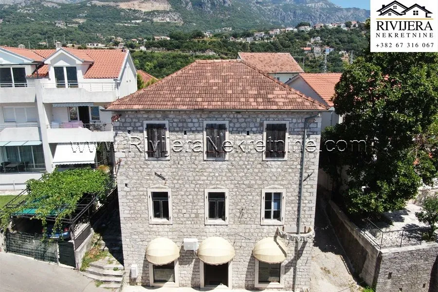 Prodaja, dvosoban stan, 93m², Centar, Herceg Novi