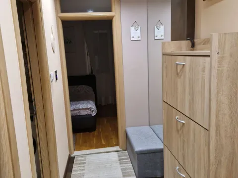 Izdavanje, dvosoban stan, 54m², Babin Do, Budva - image 10
