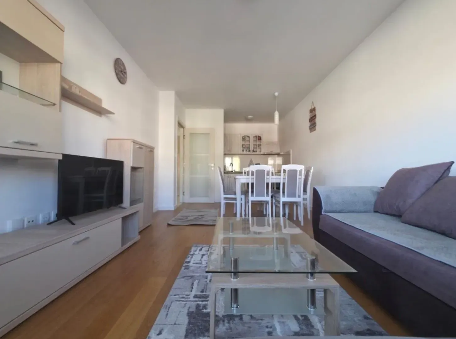 Rent, one bedroom apartment, 49m², Central Point, Podgorica