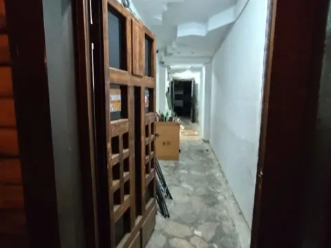 Izdavanje, poslovni prostor, 80m², Centar, Podgorica - image 7