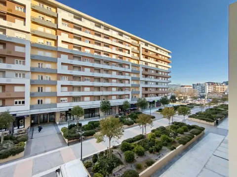 Izdavanje, stan, 40m², Central Point, Podgorica - image 6