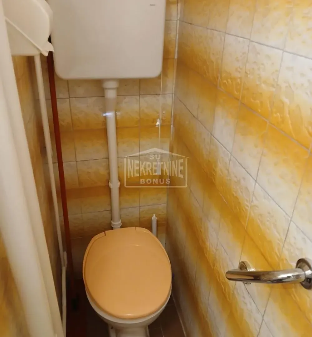 Prodaja, kuća, 190m², Novo Selo, Subotica