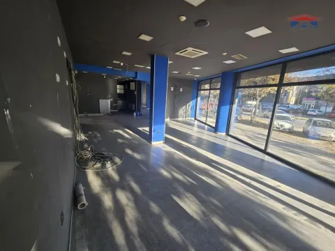 Sale, office space, 306m², Grbavica, Novi Sad Sve Podlokacije - image 7