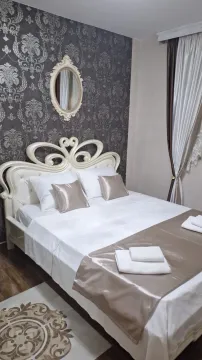 Sale, two bedroom apartment, 88m², Dobrota, Kotor - image 10