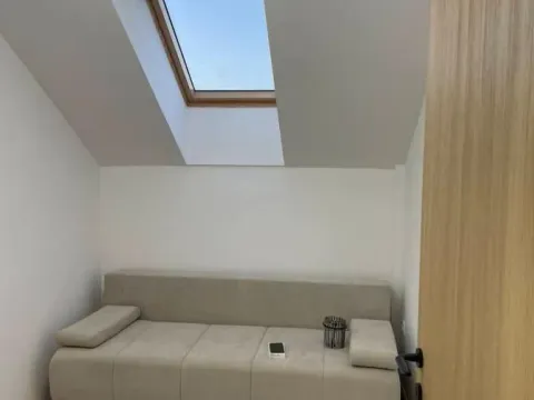 Rent, two bedroom apartment, 58m², Novi Sad, Srbija - image 8