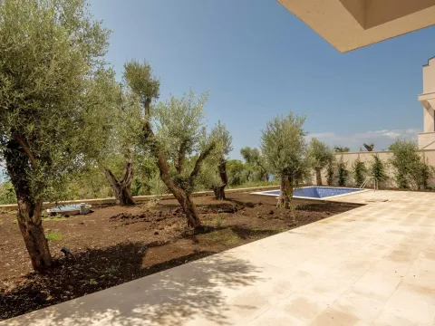 Prodaja, kuća, 195m², Reževići, Budva - image 15