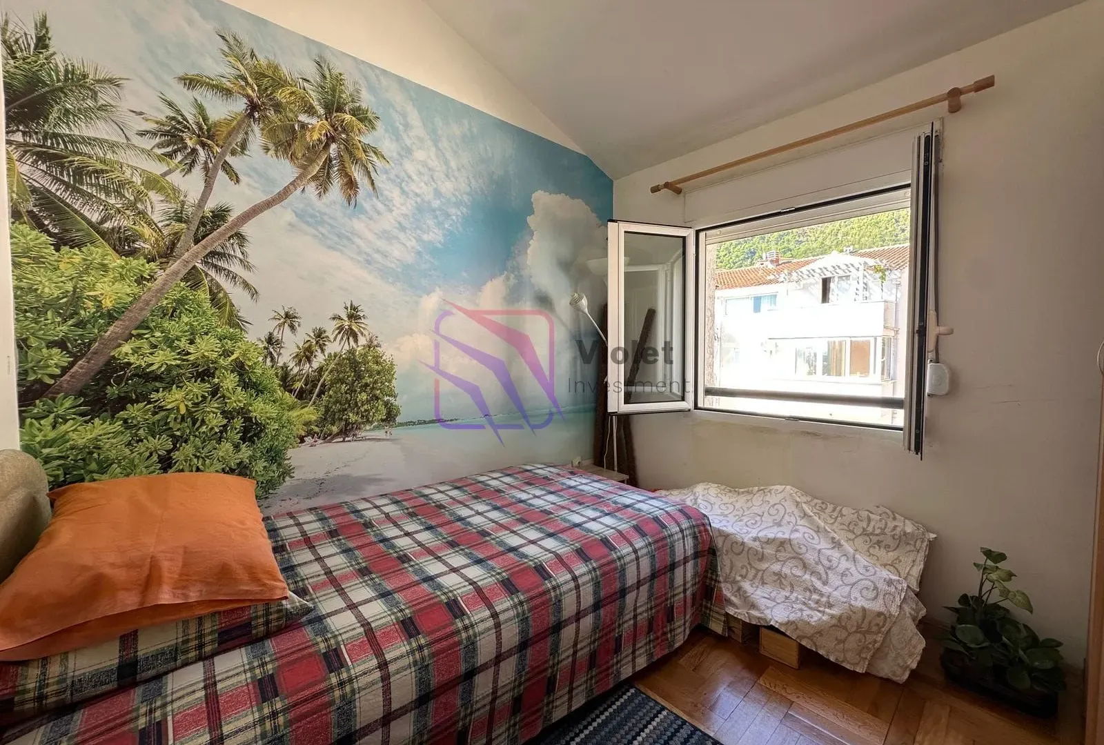Prodaja, dvosoban stan, 74m², Lazi, Budva
