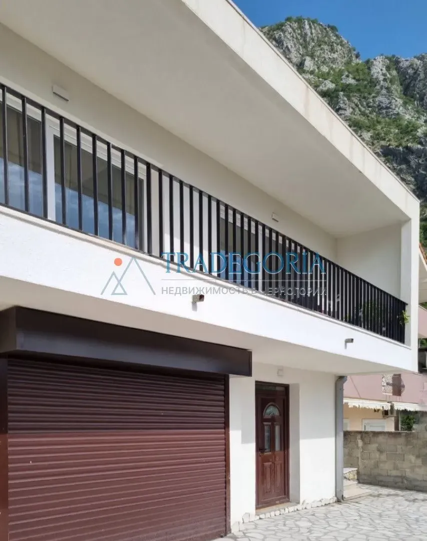 Prodaja, kuća, 140m², Risan, Kotor
