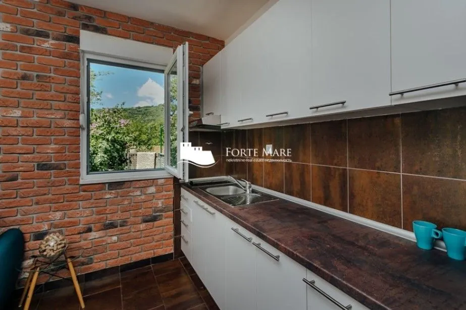 Prodaja, jednosoban stan, 52m², Topla, Herceg Novi