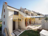 Rent, house, 260m², Gorica C, Podgorica - image 1