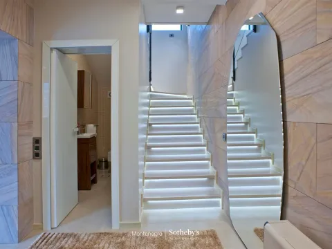 Prodaja, kuća, 1200m², Tivat, Crna Gora - image 32