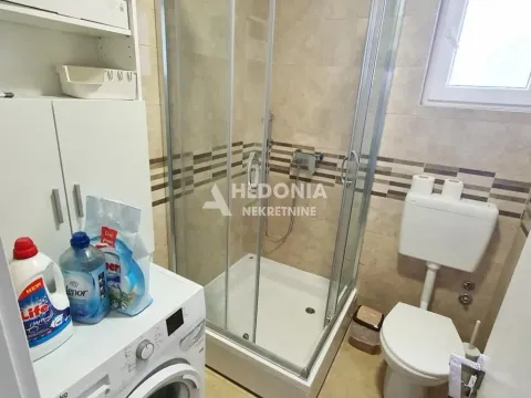Prodaja, četvorosoban stan, 77m², Stari Grad, Beograd - image 8