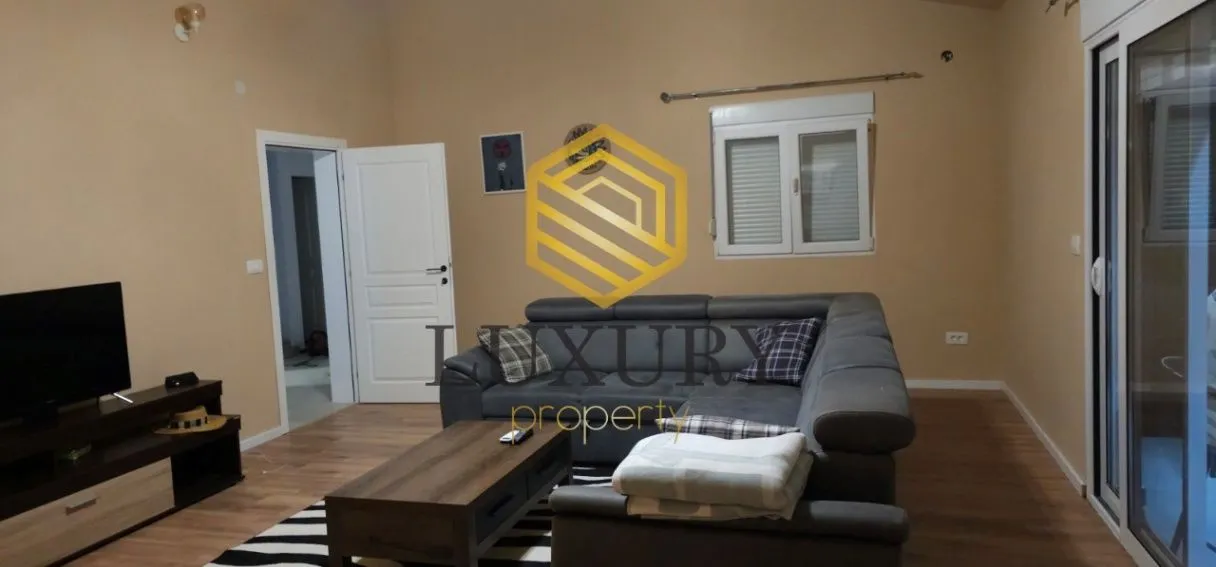 Rent, house, 140m², Cijevna, Podgorica