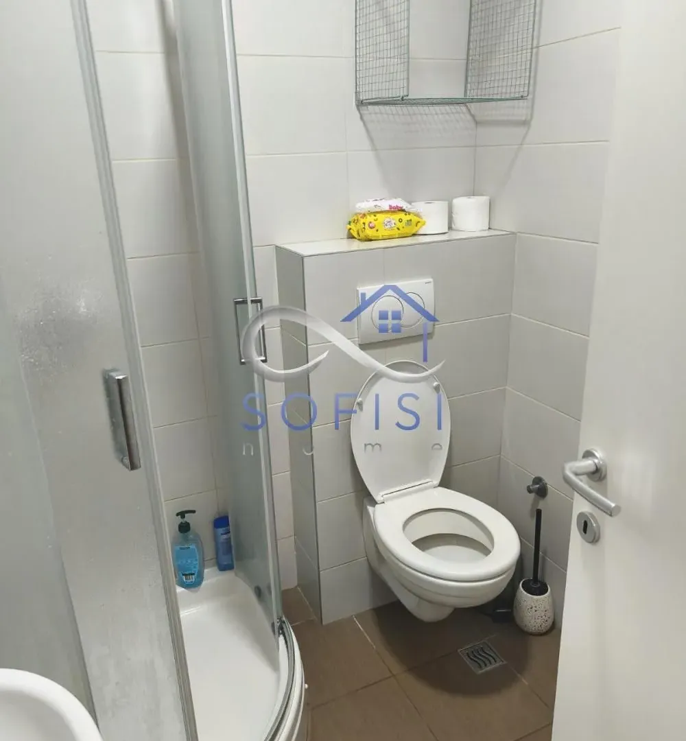 Izdavanje, jednosoban stan, 33m², Adice, Novi Sad Sve Podlokacije
