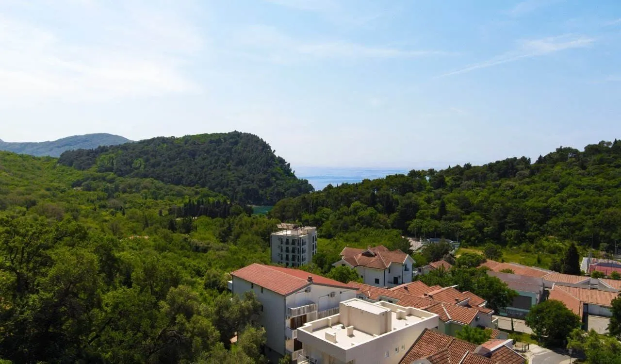 Sale, one bedroom apartment, 69m², Petrovac, Budva