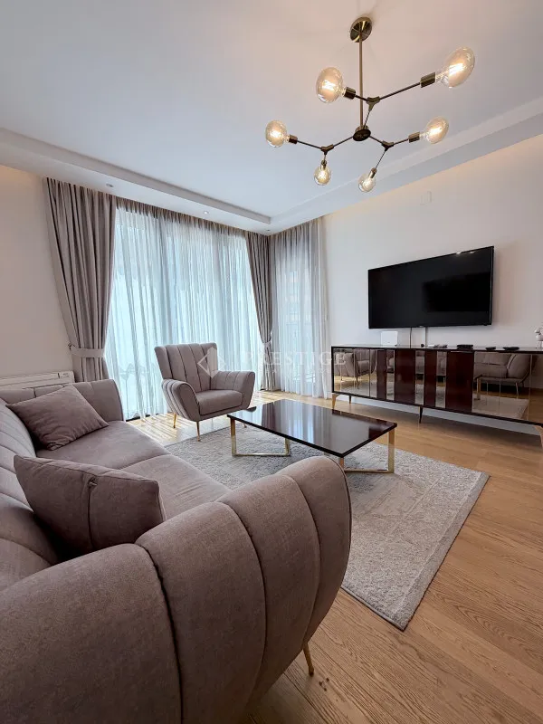 Izdavanje, jednosoban stan, 57m², Kruševac, Podgorica