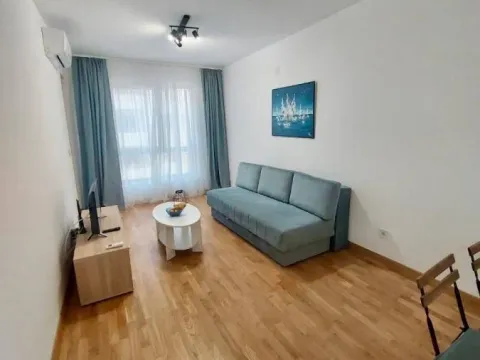 Sale, one bedroom apartment, 43m², Bečići, Budva - image 6