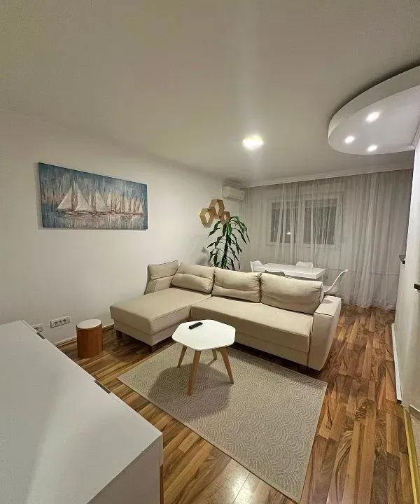 Rent, two bedroom apartment, 50m², Kanarevo Brdo, Beograd