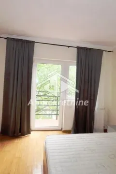Rent, four bedroom apartment, 160m², Filmski Grad, Beograd - image 12
