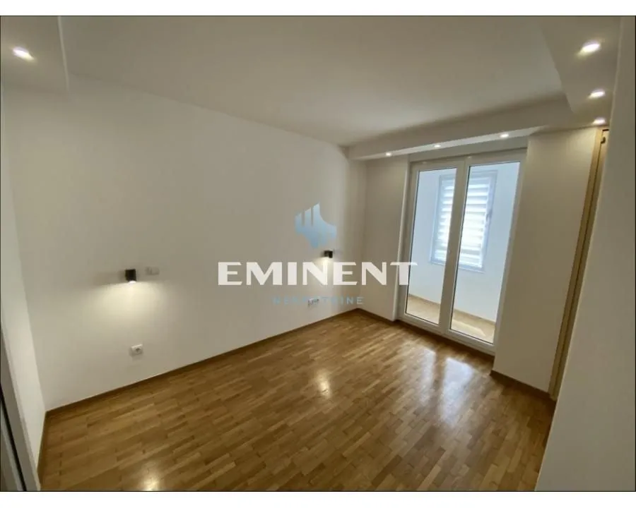 Rent, three bedroom apartment, 58m², Zvezdara Sve Podlokacije, Beograd