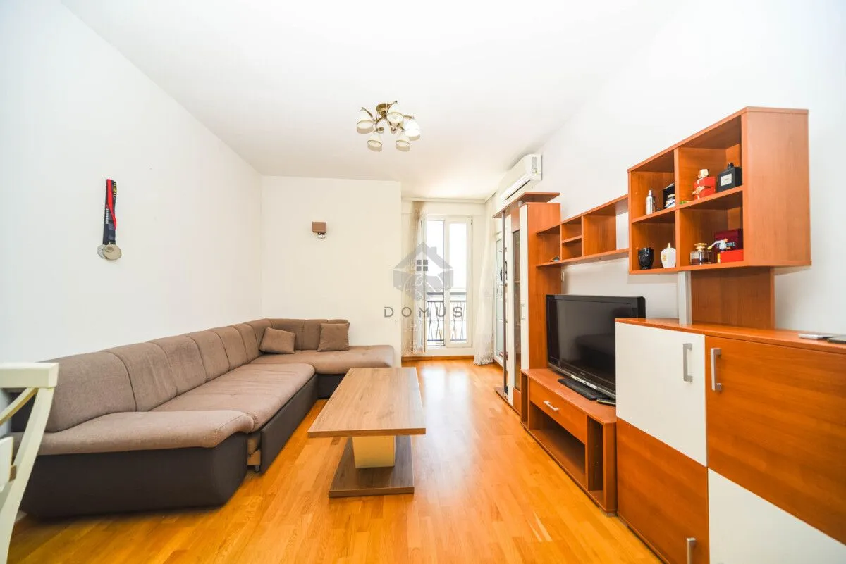 Prodaja, jednosoban stan, 46m², Stari Aerodrom, Podgorica