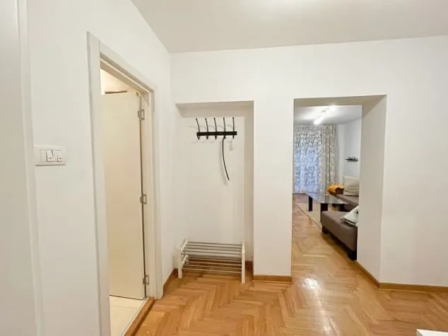 Sale, two bedroom apartment, 62m², Vračar Hram, Vračar Sve Podlokacije