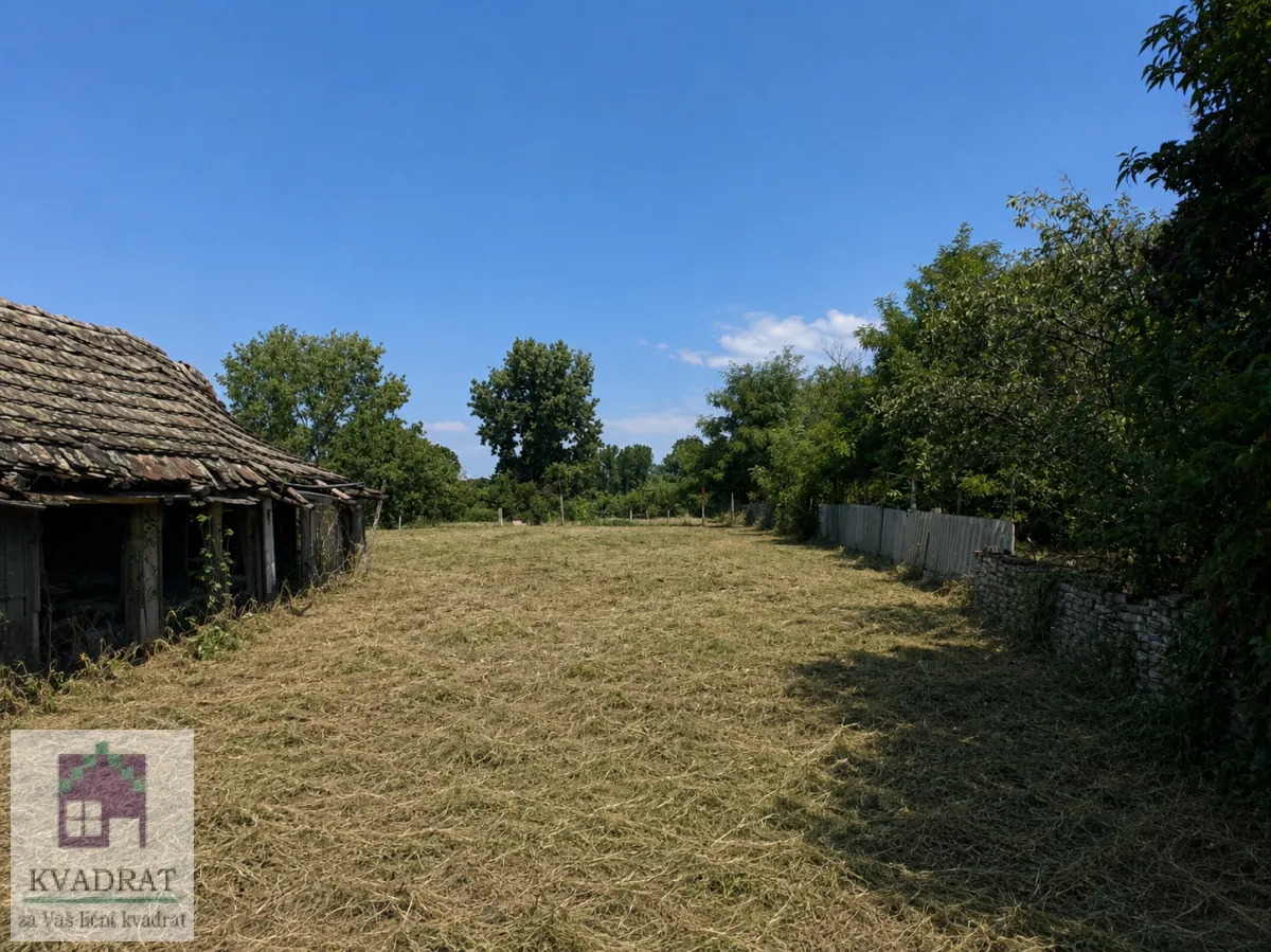 Prodaja, plac, 700m², Bač, Novi Sad