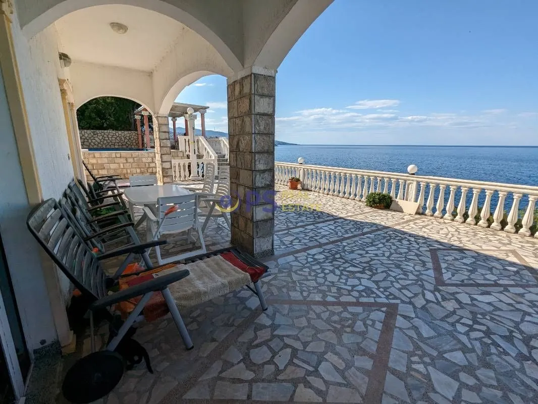 Sale, house, 300m², Bar, Crna Gora